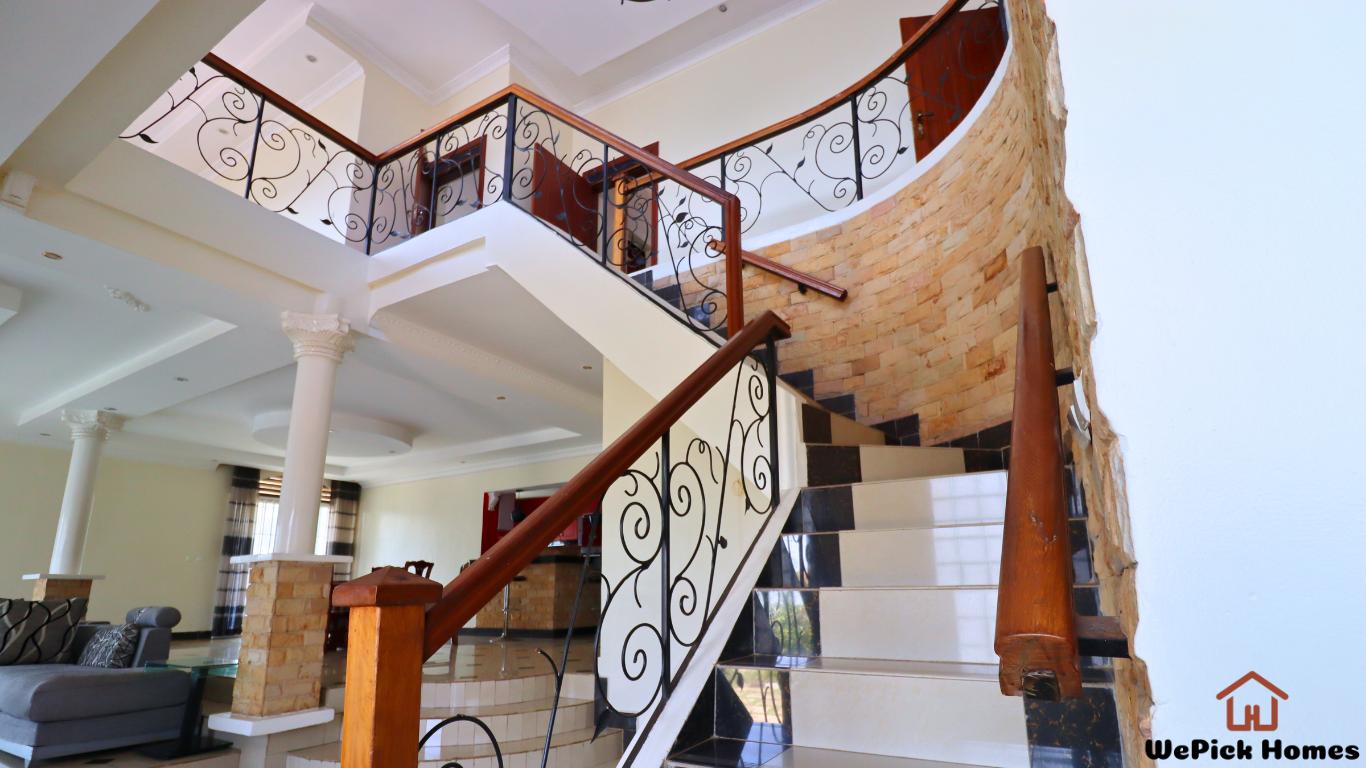 5-Bedroom House For Rent in Nyarutarama, KIgali | WePick Homes Real Estate.