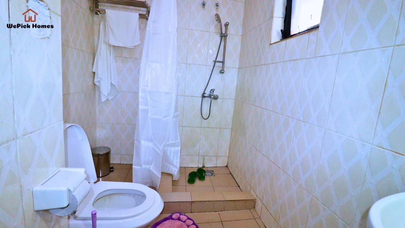 8-Bedroom House for Rent, Daily, Weekly, and Monthly in Kacyiru | WePick Homes Real Estate.